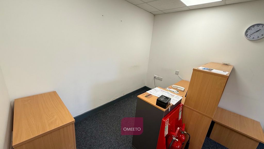 Property photo 1 of 4 Office To Rent