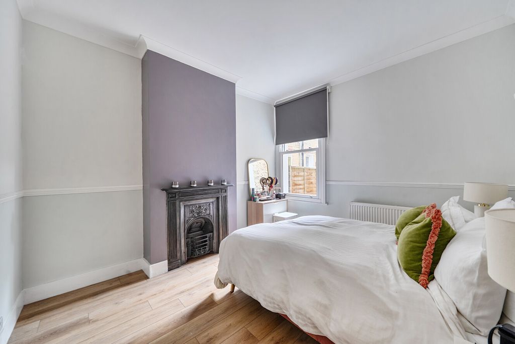 Property photo 3 of 16 1455803-17-69Fdd1...