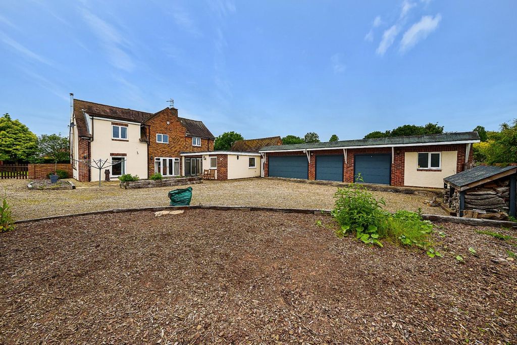 Property photo 1 of 26 990650 (9)c.Jpg