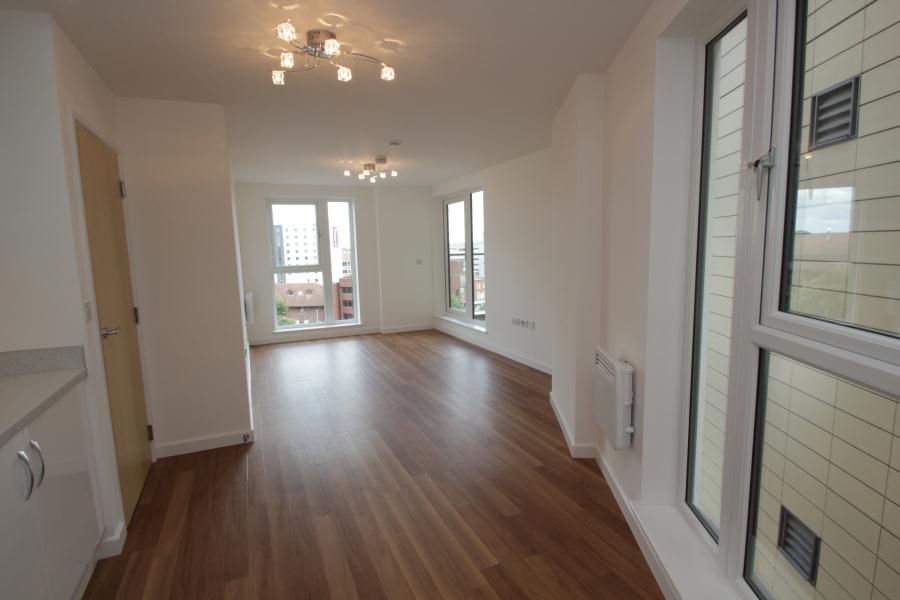 Property photo 2 of 7