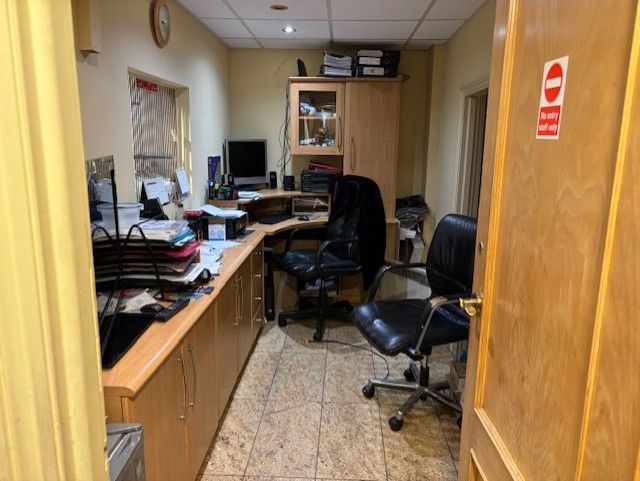 Property photo 3 of 5 1109Bda1-A0B6-4954-9466-Cdd98377E213