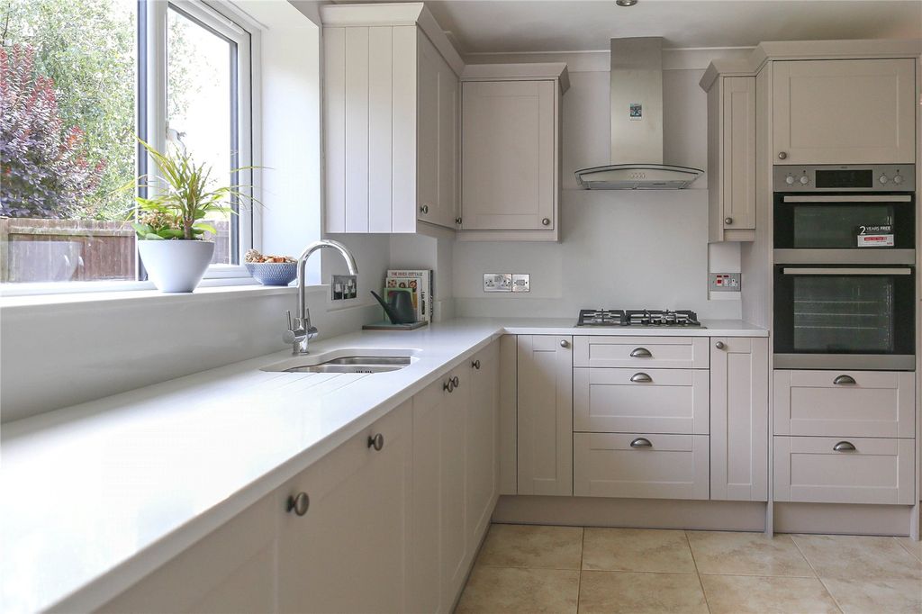 Property photo 3 of 20 Picture No. 25