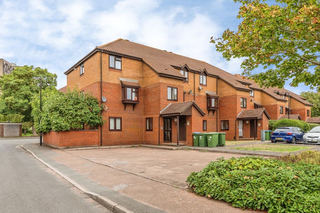 Property photo 1 of 12 Pbox-Img.Jpg