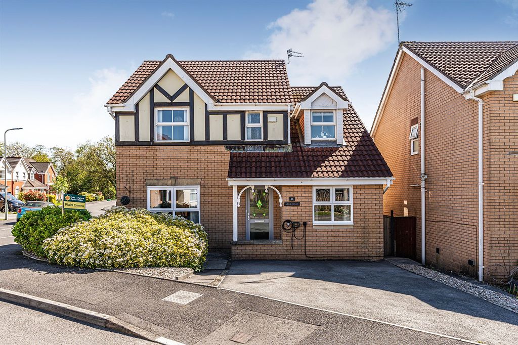 Property photo 1 of 35
