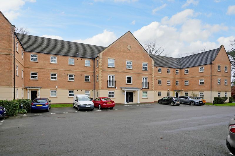 Property photo 1 of 18 Glenwood House