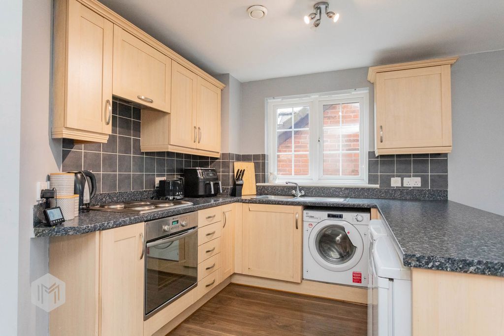 Property photo 3 of 27 Photograph