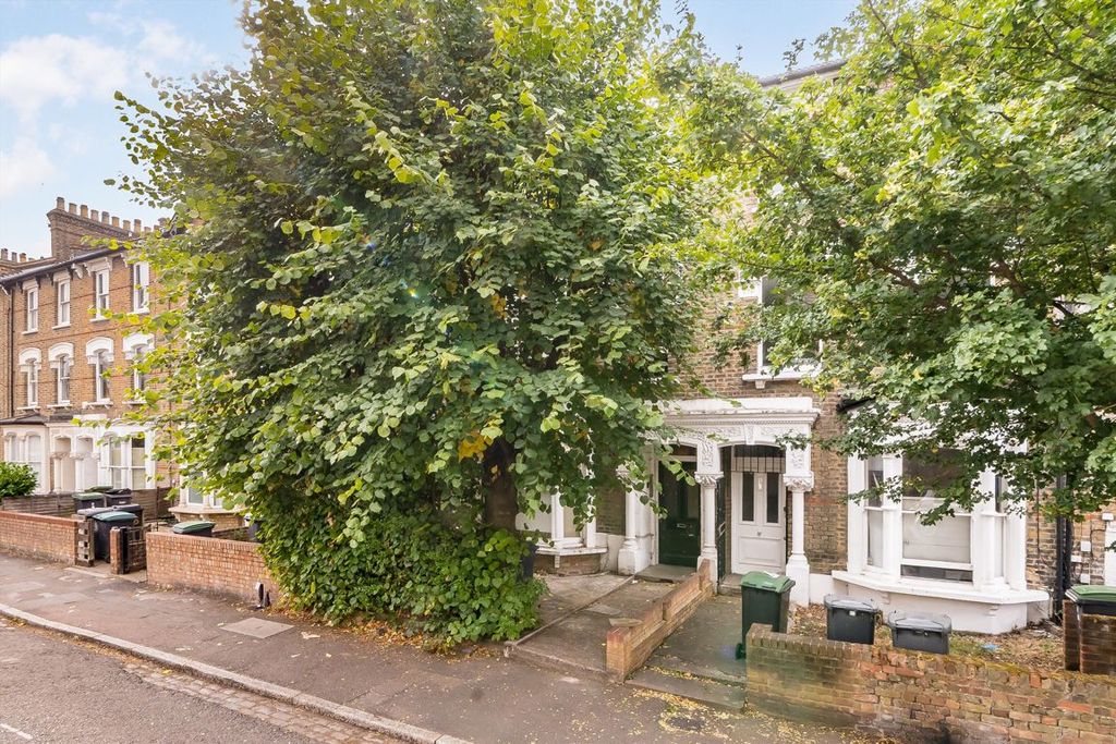 Property photo 1 of 4