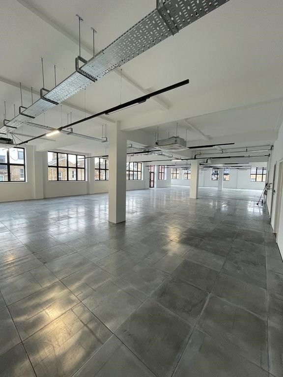 Property photo 2 of 7 15.Jpg