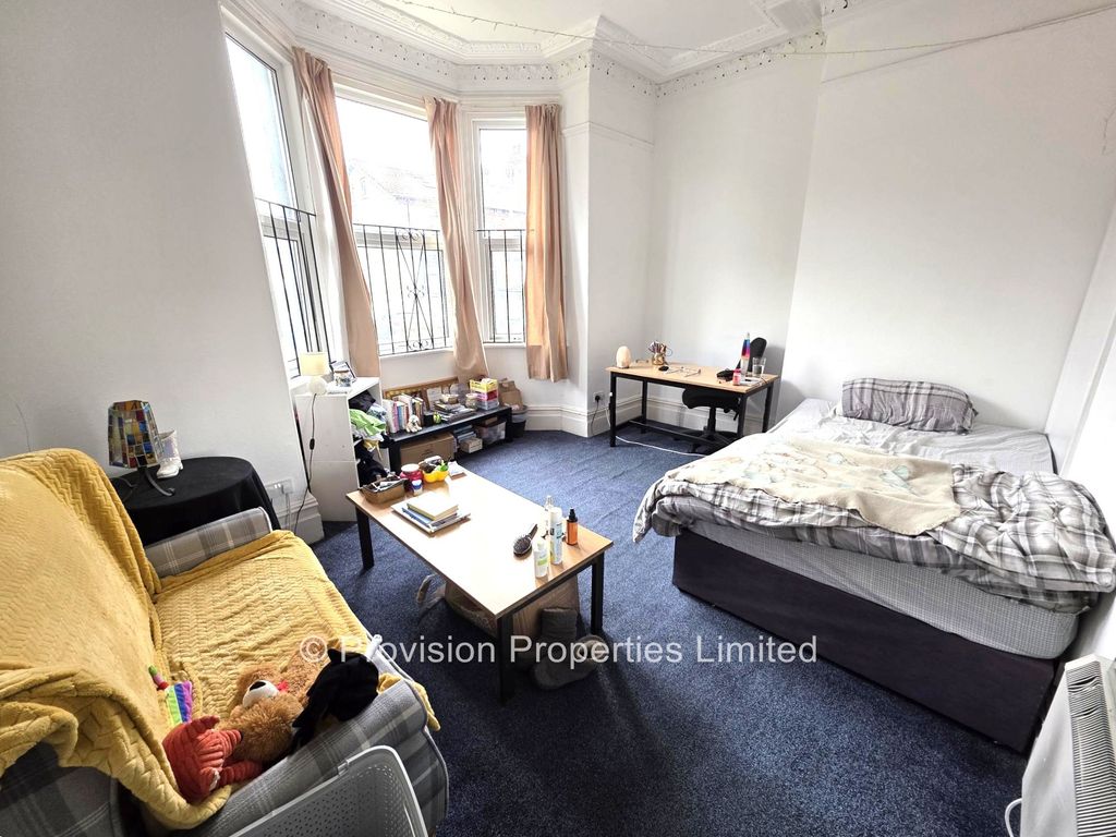 Property photo 1 of 4 Photo