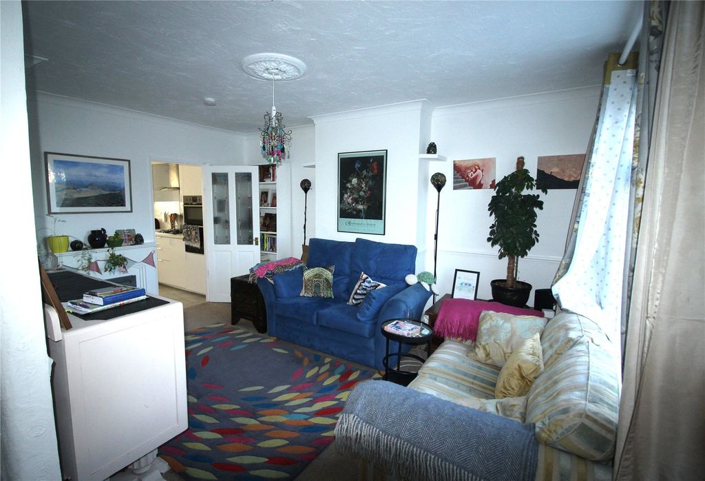 Property photo 3 of 17 Picture No. 07