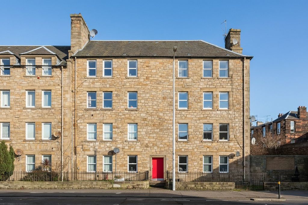 Property photo 1 of 21