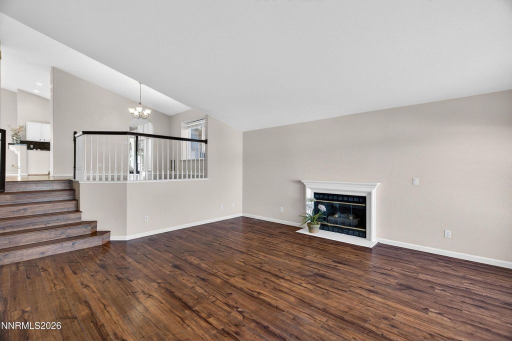 Property photo 2 of 30 <Alttext/>