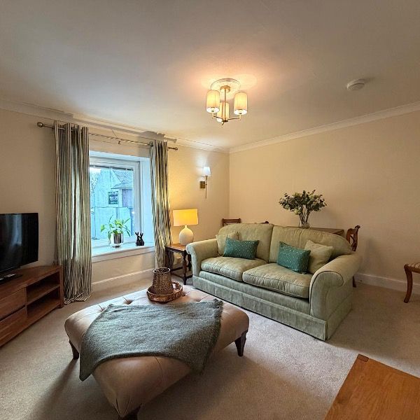 Property photo 2 of 11 Photo 2