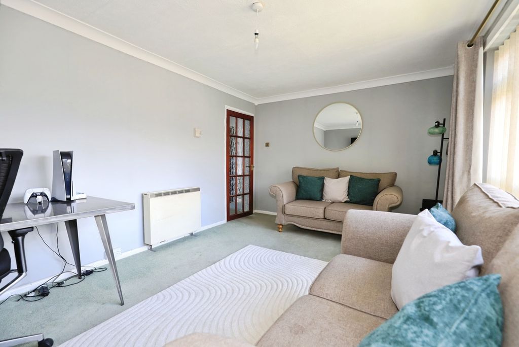 Property photo 2 of 20 Pbox-Img.Jpg