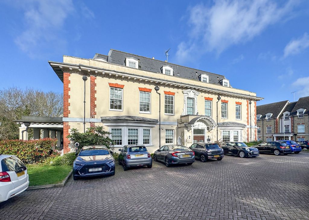 Property photo 1 of 10