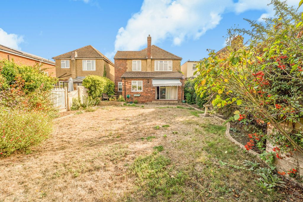 Property photo 3 of 14