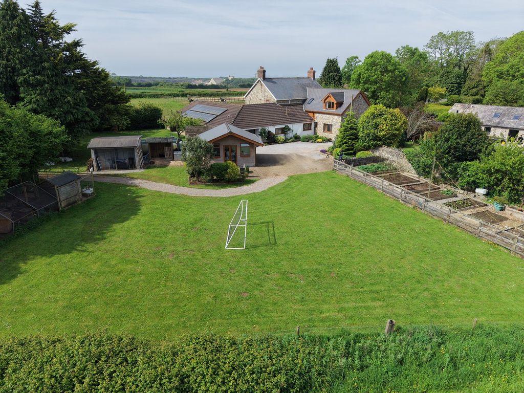 Additional image 35 of 8 bed farm for saleStormy Down, Pyle, Bridgend CF33