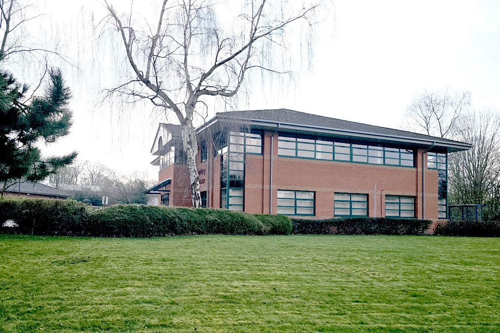 Property photo 2 of 8