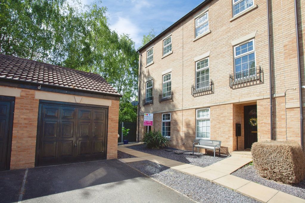 Property photo 1 of 21