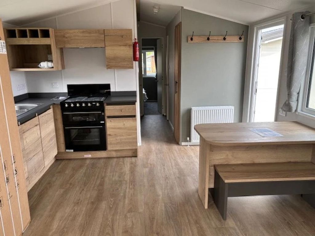 Property photo 3 of 14 Willerby Ellerton Kitchen