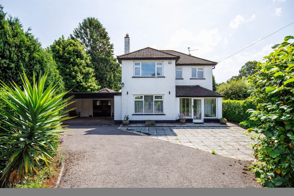Property photo 1 of 31