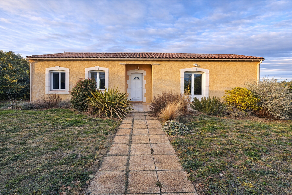 Property photo 1 of 31