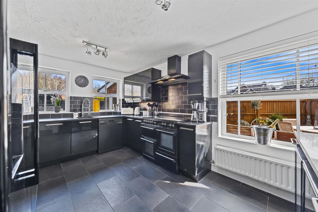 Property photo 3 of 44 Kitchen