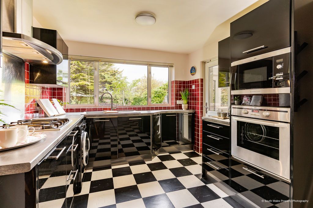 Additional image 5 of 4 bed detached house for saleCherwell Road, Penarth CF64
