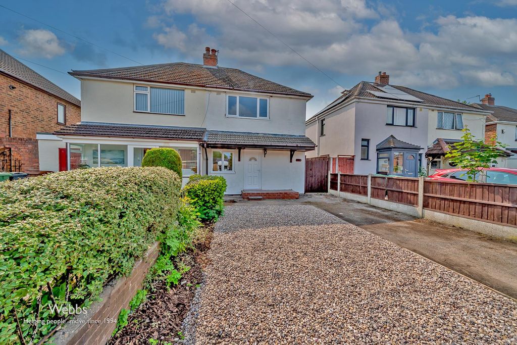 Property photo 1 of 18 Â© Webbs Estate Agents Â© (54 Of 124).Jpg