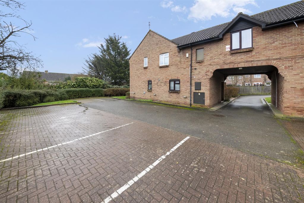 Additional image 12 of 1 bed flat for saleConstable Close, Hayes UB4