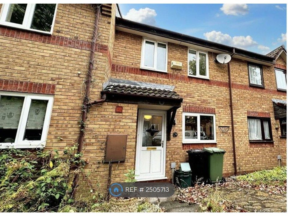 Property photo 2 of 11