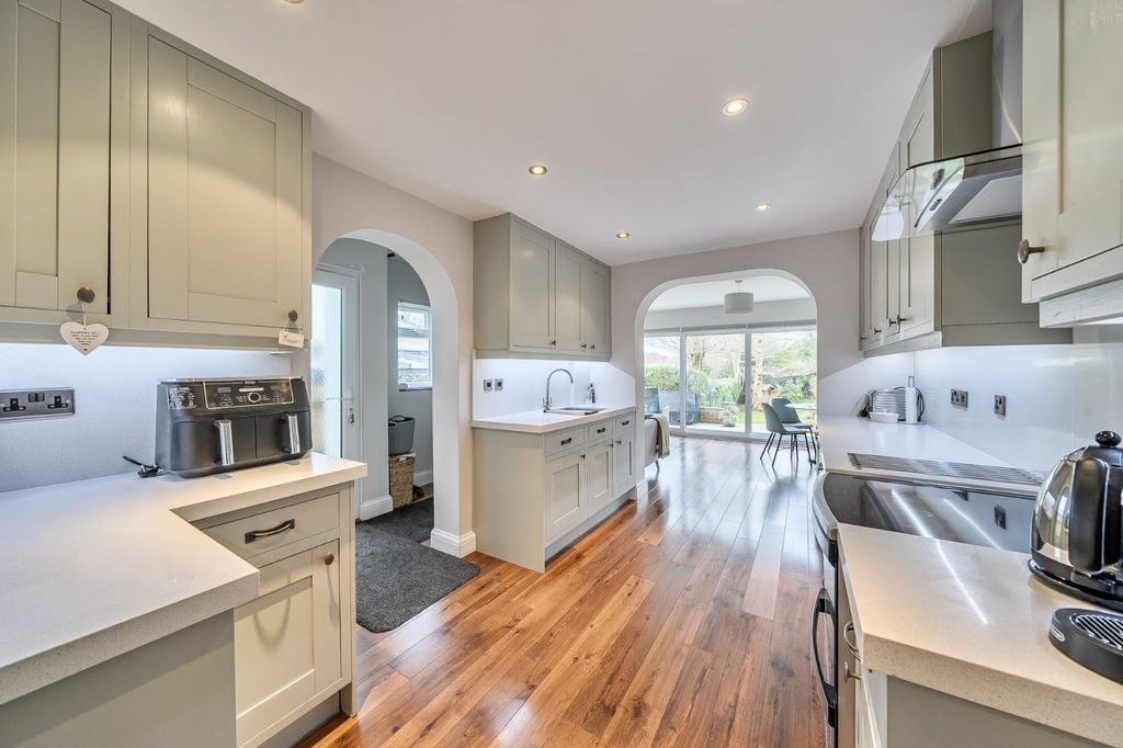 Property photo 3 of 25 Picture No. 07