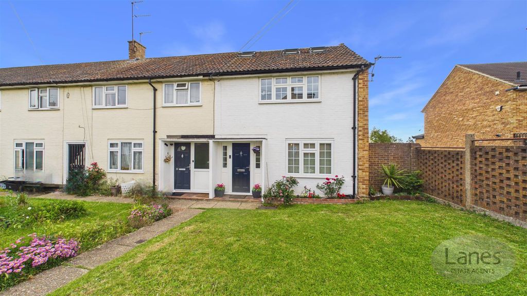 Property photo 1 of 18 Cam02479G0-Pr0072-Still017.Jpg