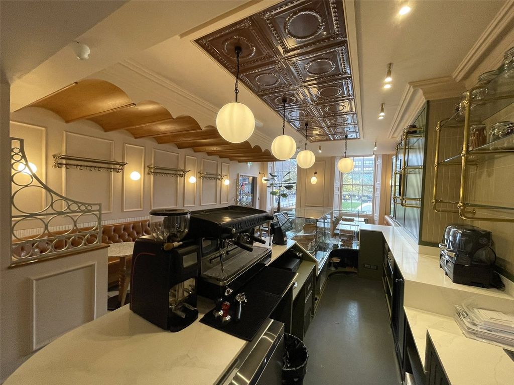 Property photo 2 of 6 Picture No. 10