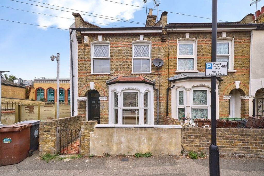 Property photo 1 of 16 Pbox-Img.Jpg