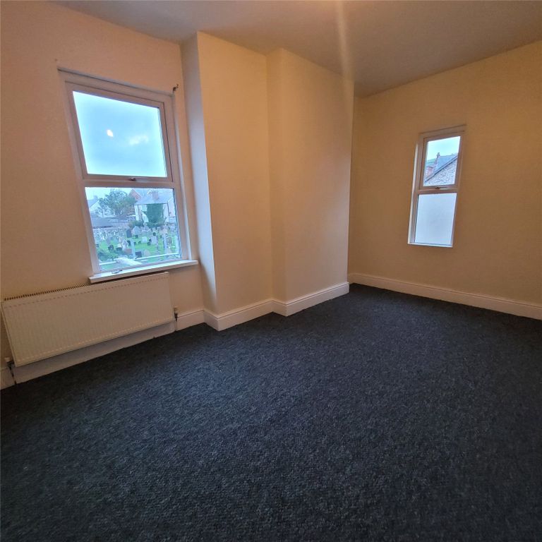 Property photo 2 of 10 Picture No. 06