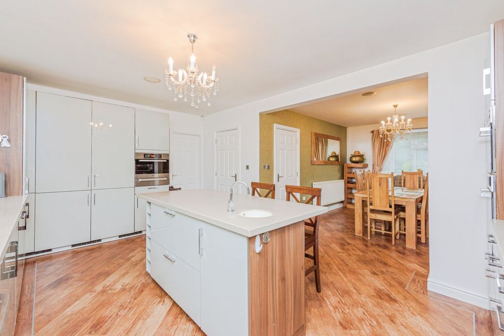 Property photo 3 of 27 Kitchen Diner A