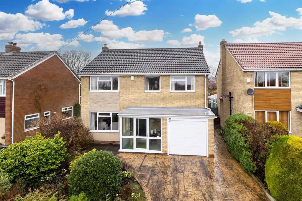 Property photo 1 of 19 Exterior