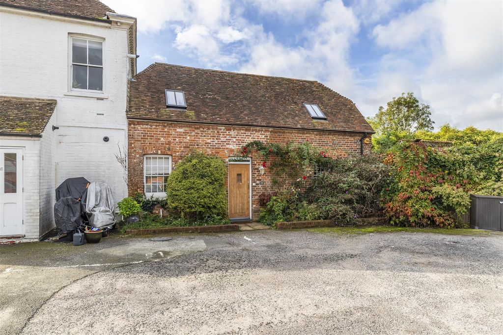 Property photo 1 of 24
