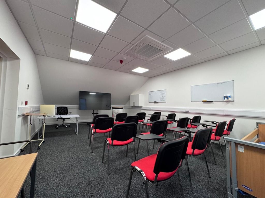 Property photo 3 of 5 Photo 2