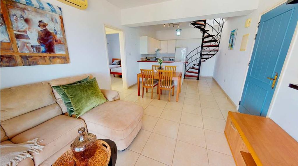 Property photo 2 of 15 Open Plan Living