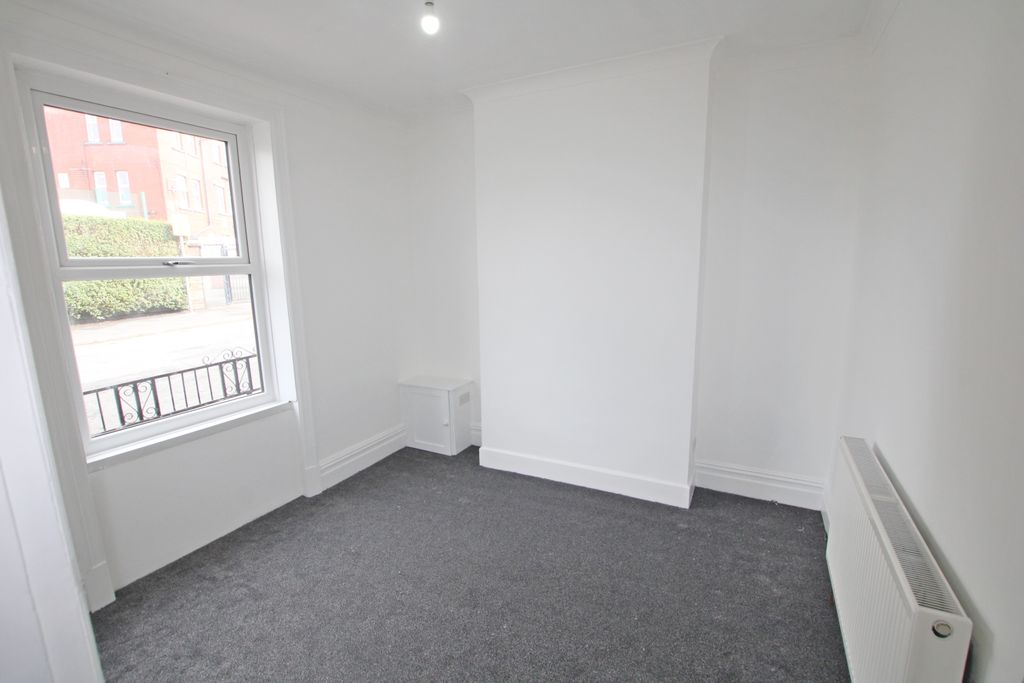 Property photo 2 of 7 2