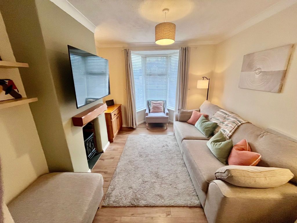 Property photo 3 of 21