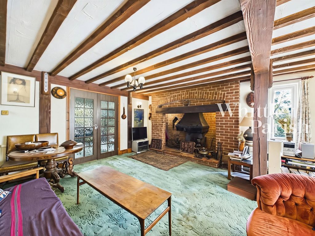 Property photo 3 of 19