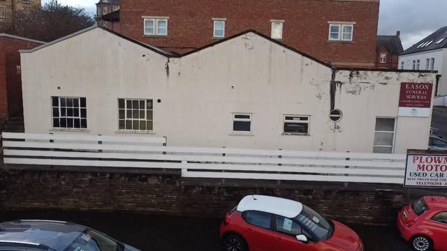 Property photo 2 of 11 Photo 1