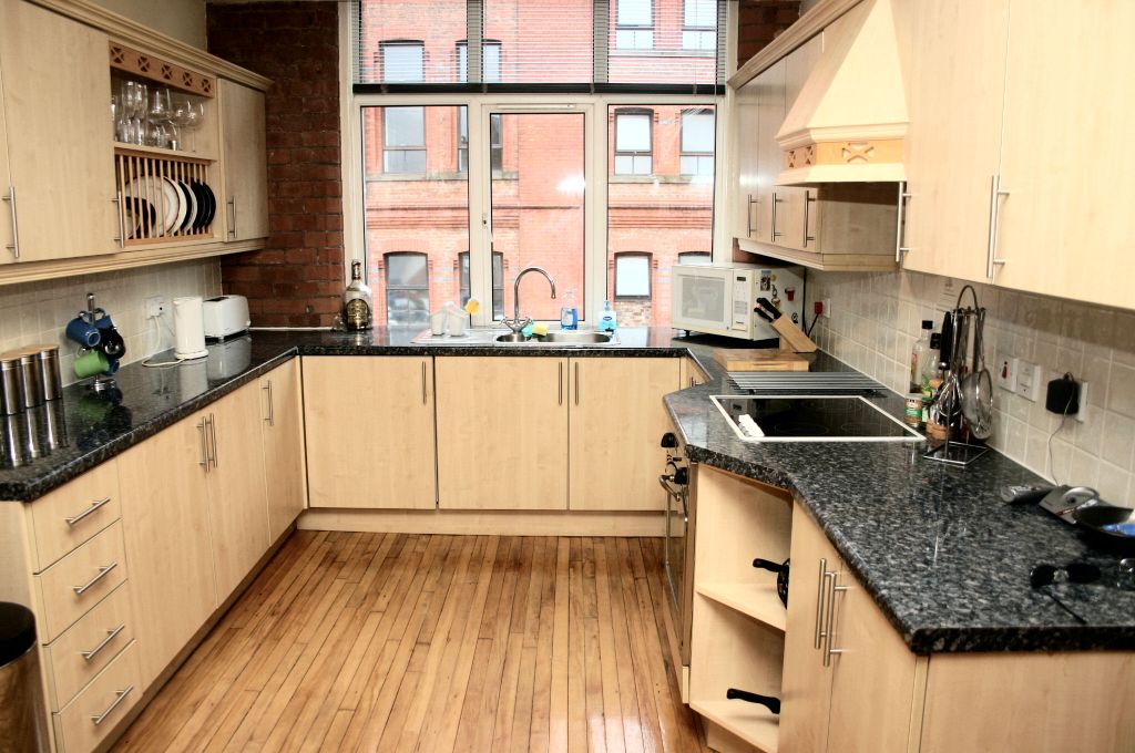 Property photo 3 of 6