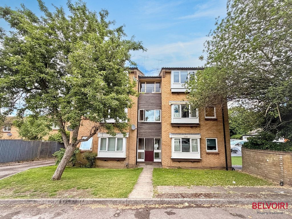Property photo 2 of 11