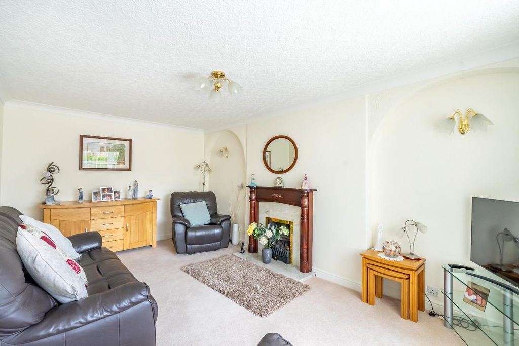 Property photo 3 of 16 116Ed-3.Jpg
