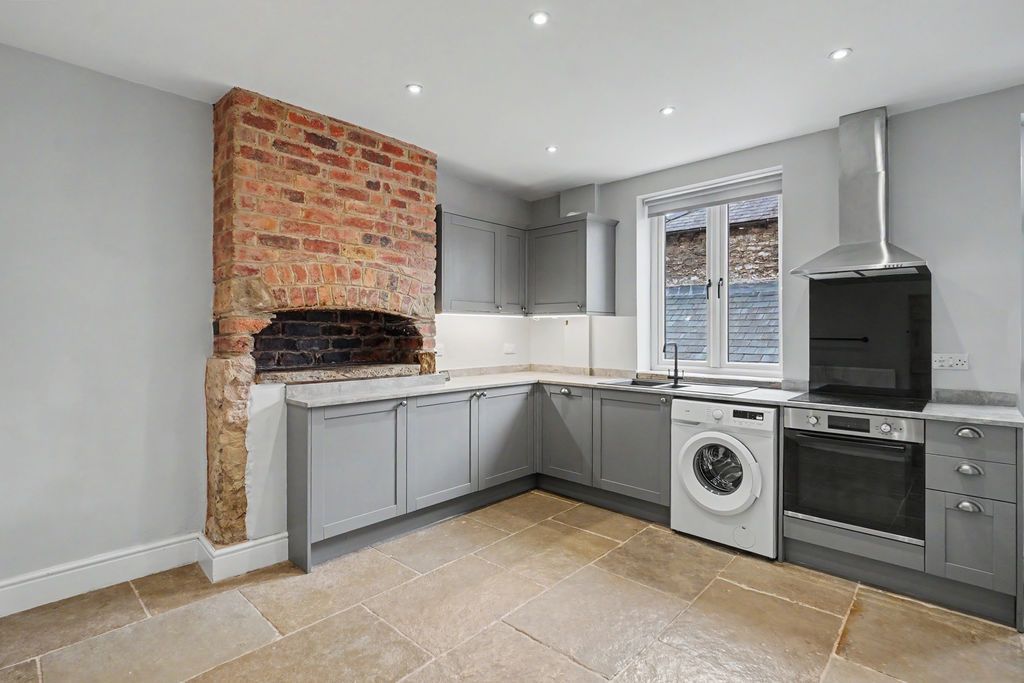 Property photo 1 of 19 Kitchen Diner