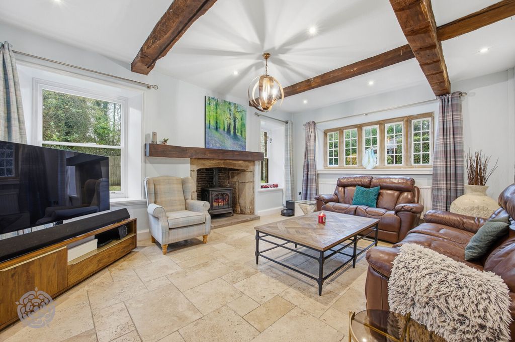 Property photo 3 of 48 Picture No. 39